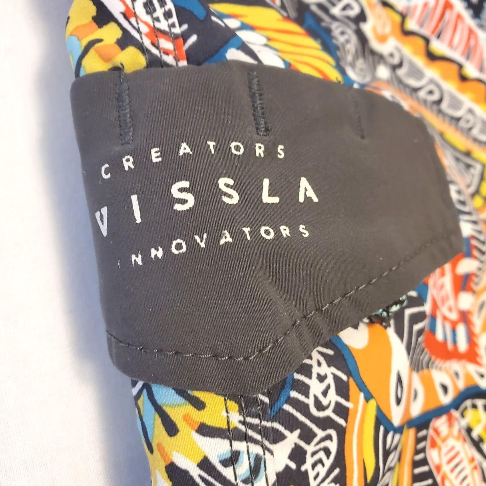 Vissla VISSLA Boardshorts Swim Trunks Shorts Size 36 Geometric Floral Pattern Men's Size US 36 / EU 52 - 4 Thumbnail