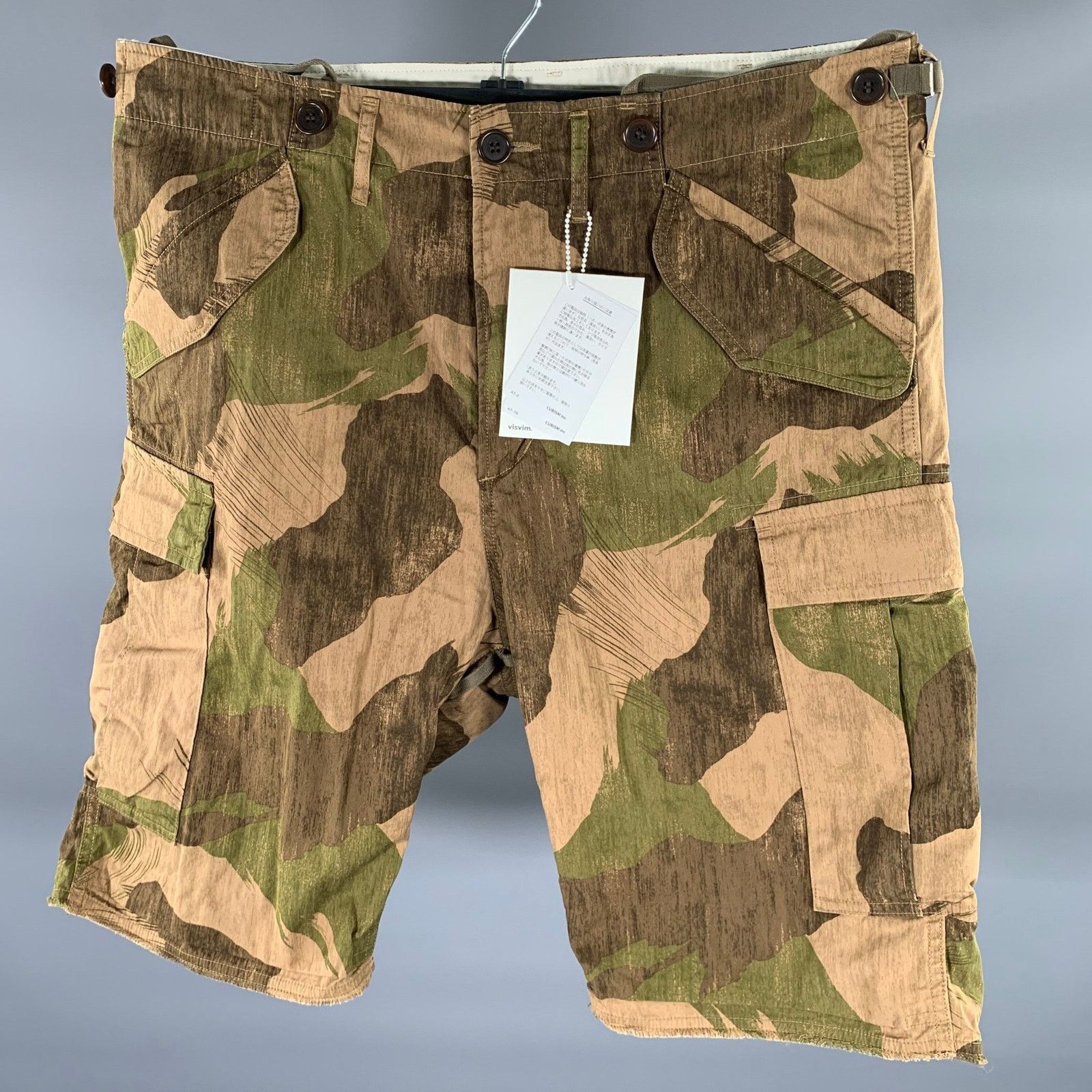 Visvim VISVIM Size L Brown Olive Camo Cotton Cargo Pockets Shorts Size US 36 / EU 52 - 1 Thumbnail