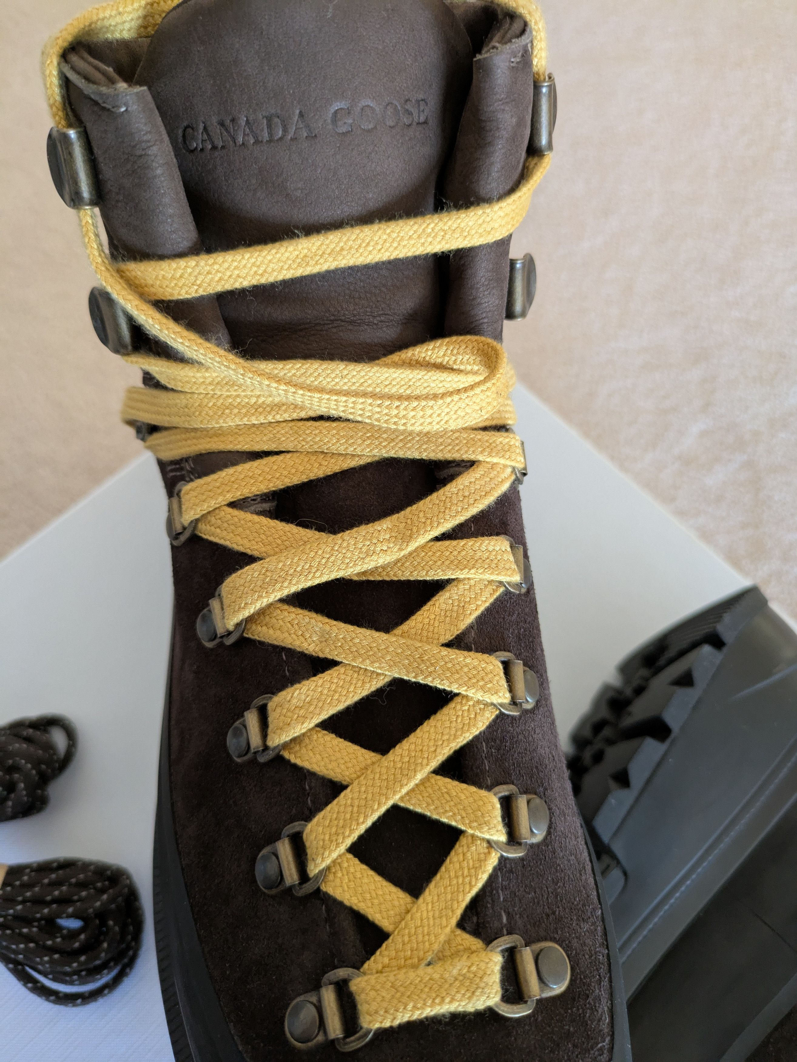 Canada Goose Journey Boot in Walnet/Black, US10/EU43 Size US 10 / EU 43 - 7 Thumbnail