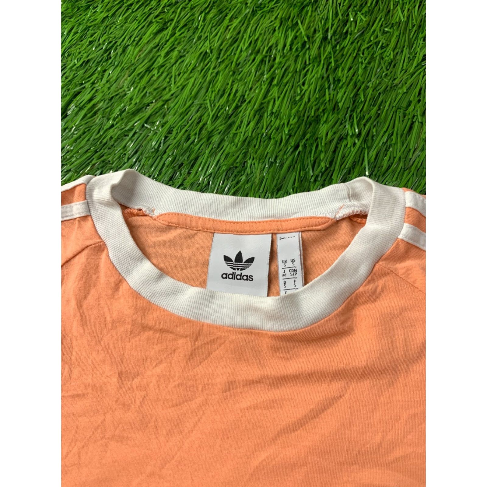 Adidas ADIDAS ORIGINAL Men T-Shirt Short Sleeve Jersey Logo Casual Peach and White 2020 00s 2020 Adult M Size M Mens Clothing Shirt Size US M / EU 48-50 / 2 - 4 Thumbnail