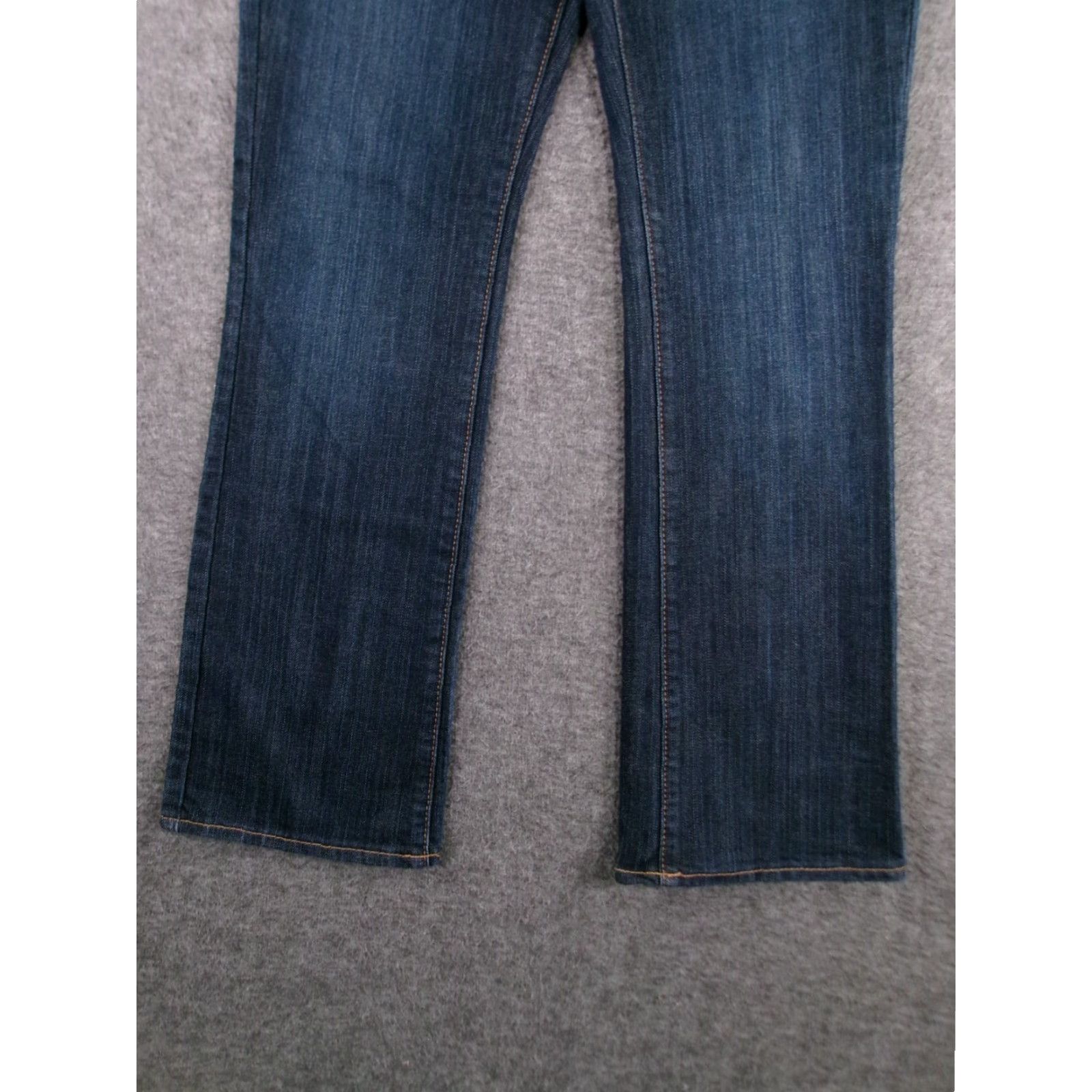 Old Navy Old Navy Jeans Women 4 Blue Diva Bootcut Dark Wash Causal Everyday Capsule Size 27" / US 4 / IT 40 - 3 Thumbnail