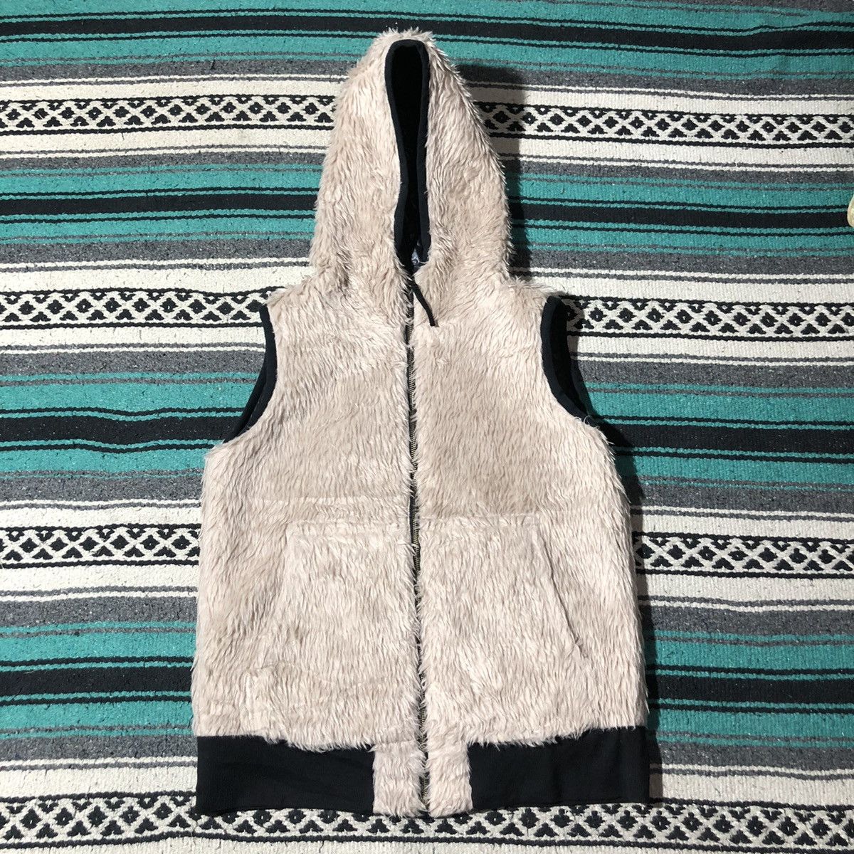 If Six Was Nine Journalier Reversible Puffer Fur Vest Hooded Size US L / EU 52-54 / 3 - 4 Thumbnail