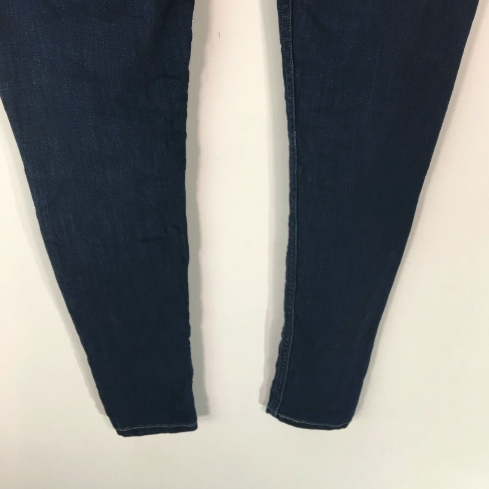 Levi's Levi's Womens Jeans Regular Blue Denim Skinny 29 X 30 Pants Slim 5-Pocket Button Zipper Belt Loops Cotton Polyester Elastane Medium Wash Size 29" - 4 Thumbnail