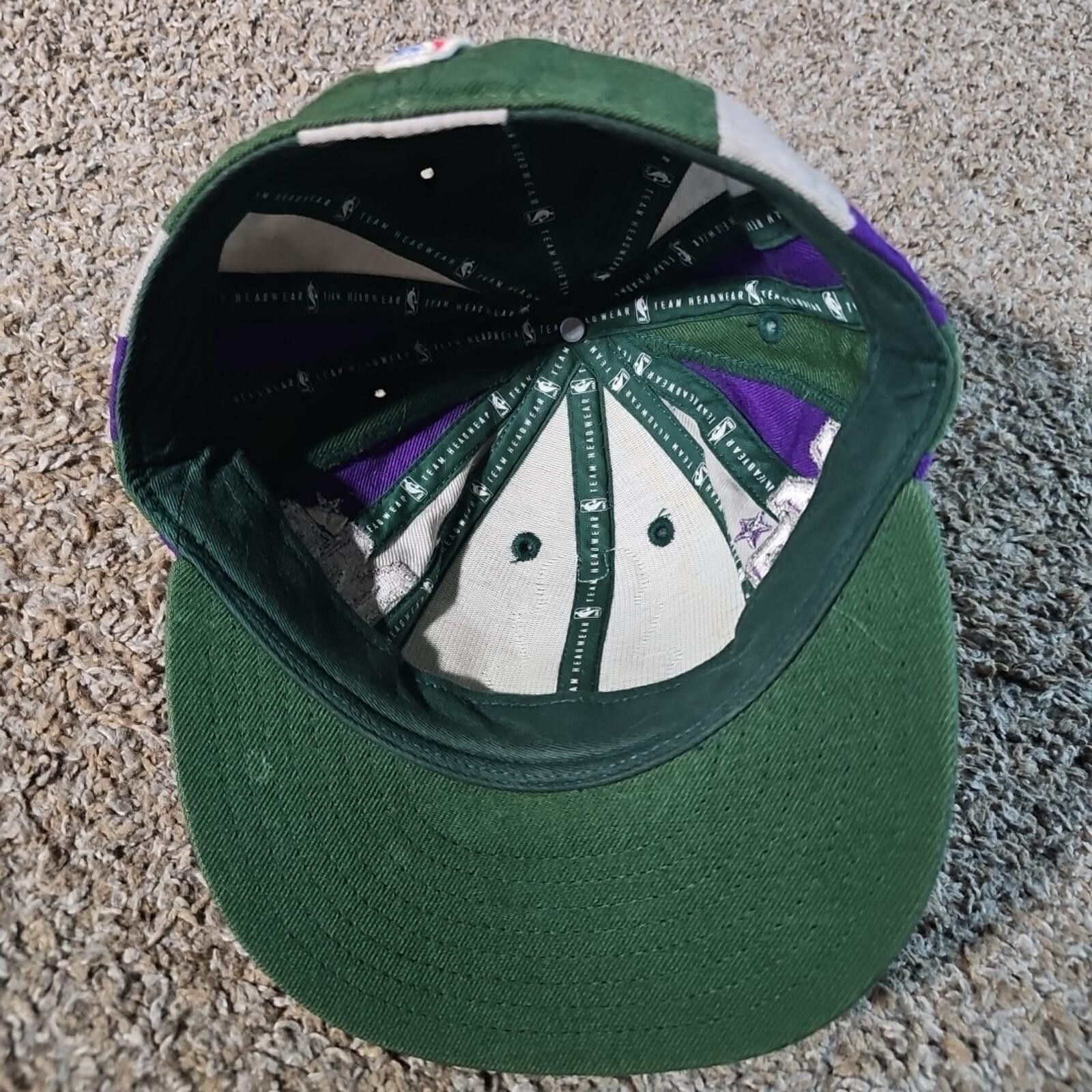 Reebok Reebok 100% Wool Vintage Milwaukee Bucks Fitted Hat 6 7/8 Size ONE SIZE - 7 Thumbnail