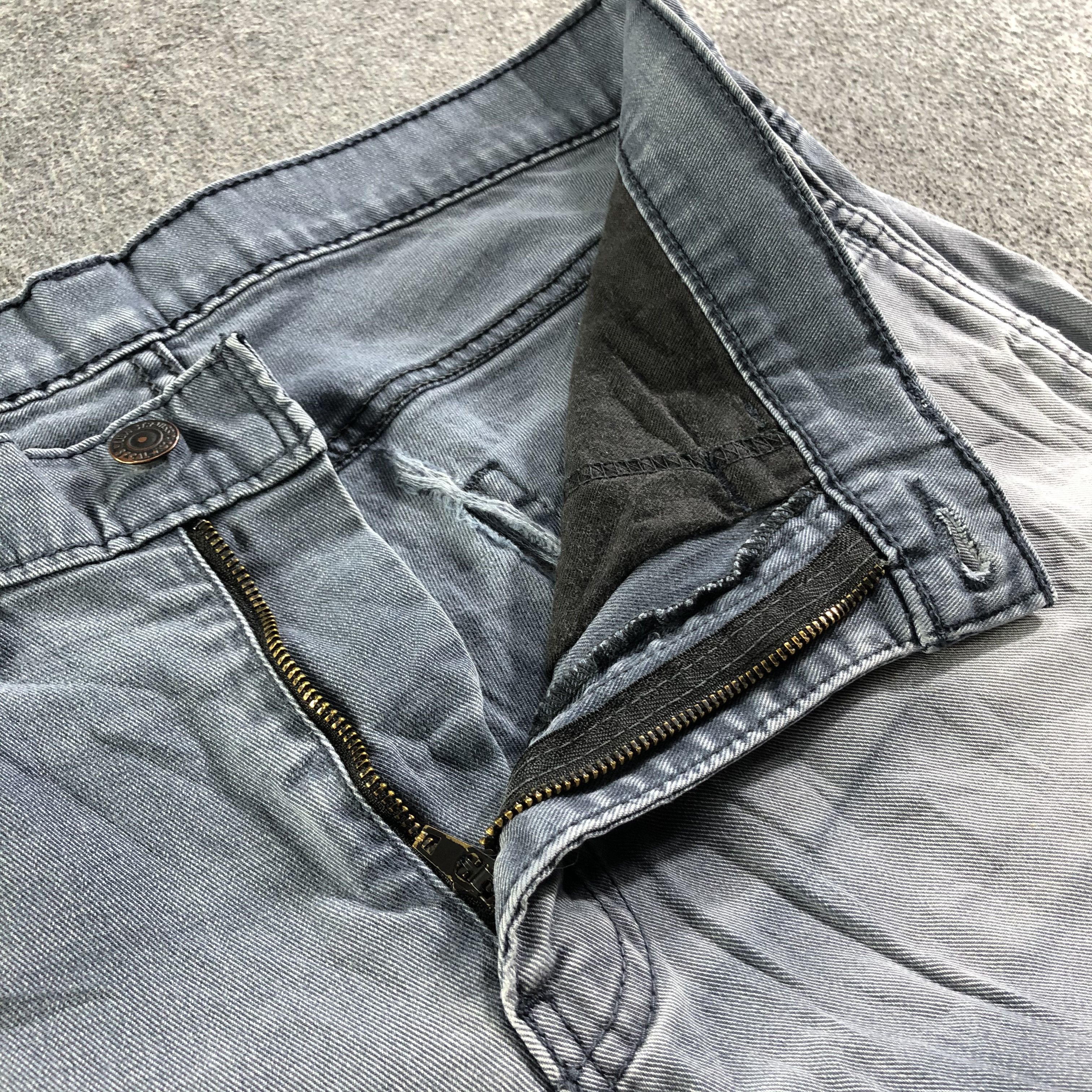 Levi's Vintage Levis 511 Jeans-J3707 Size US 35 - 8 Thumbnail