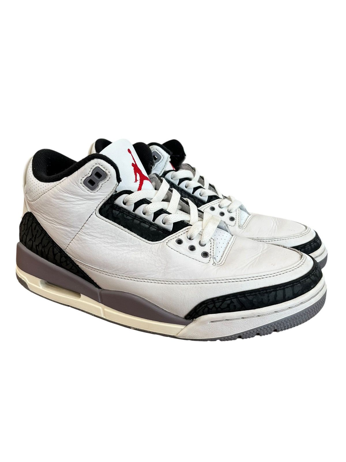 Jordan Brand Jordan 3 Retro Cement Grey Size US 9.5 / EU 42-43 - 1 Thumbnail