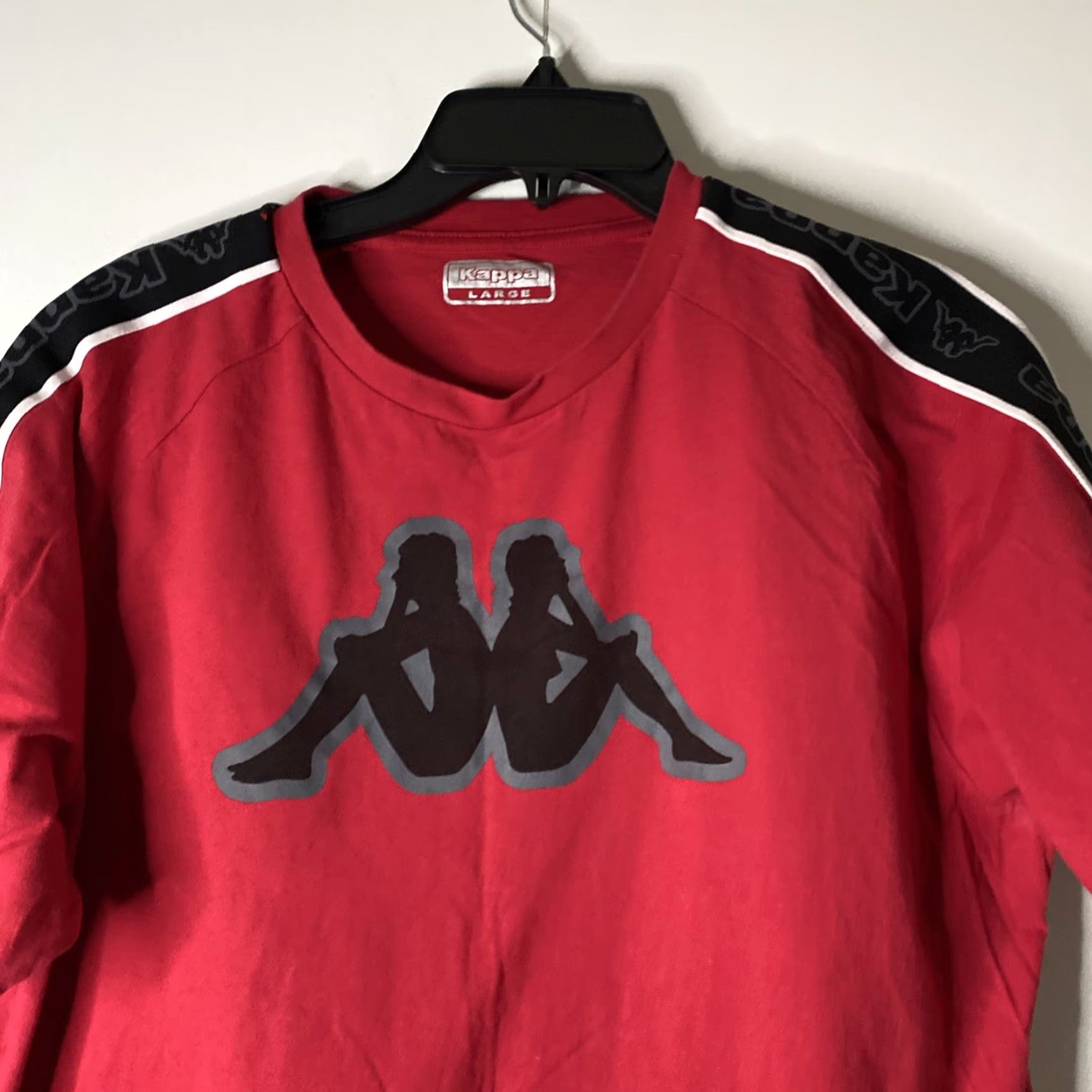 Kappa Kappa Men's Logo Tape Maroon T-Shirt L Shirt Streetwear Fashion Size US L / EU 52-54 / 3 - 6 Thumbnail