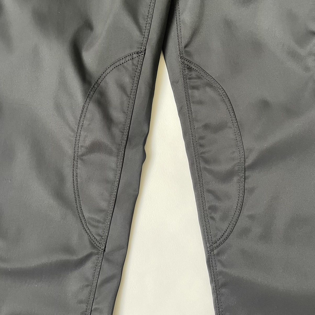 Prada A/W 06 Black Nylon MA-1 Cargo Trousers Size US 32 / EU 48 - 8 Thumbnail