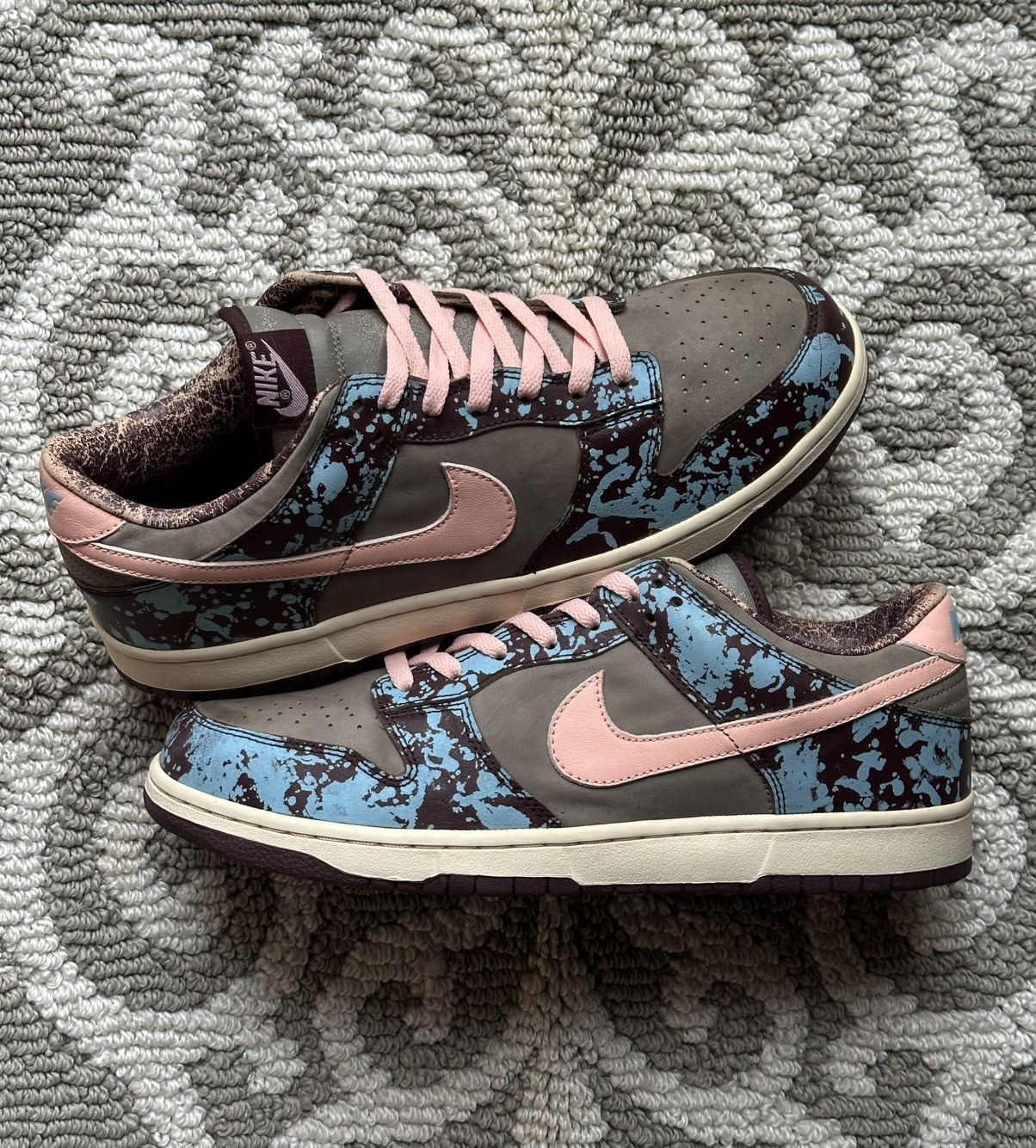 Nike 2002 Nike Dunk Low “Undefeated Splatter”—— (1 out of 24 F&F) Size US 12 / EU 45 - 1 Thumbnail