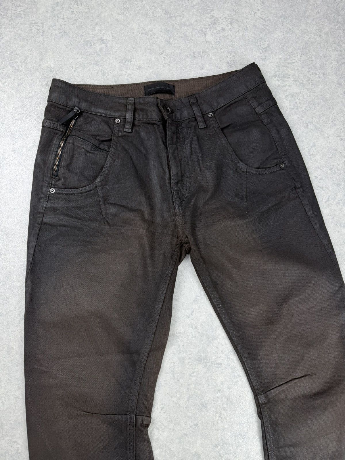 Diesel Black Gold Diesel Black Gold Type 147 Waxed Biker Jeans Unisex Size 28 Size US 28 / EU 44 - 3 Thumbnail