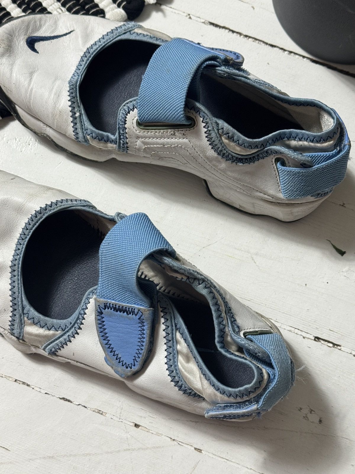 Vintage VINTAGE NIKE 2000s AIR RIFT Size US 9 / IT 39 - 3 Thumbnail