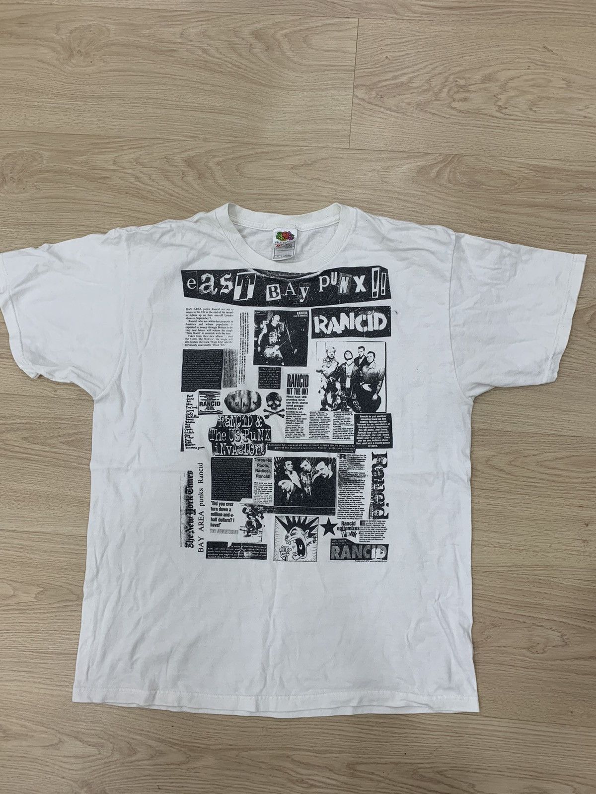 Band Tees VTG BAND RANCID TOUR SHIRT SEX PISTOLS THE CLASH GREEN DAY Size US L / EU 52-54 / 3 - 1 Thumbnail