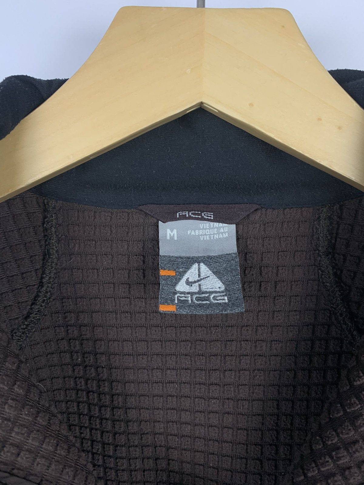 Nike ACG Vintage Nike ACG Full Zip Sweatshirt Brown Ladies Size M Y2K Size M / US 6-8 / IT 42-44 - 7 Thumbnail