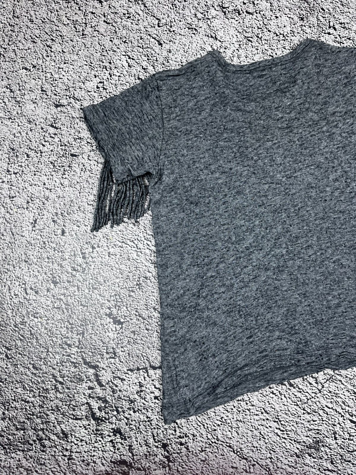 Zadig & Voltaire Vintage Zadig & Voltaire Grey Fringe T-Shirt Size S / US 4 / IT 40 - 8 Thumbnail