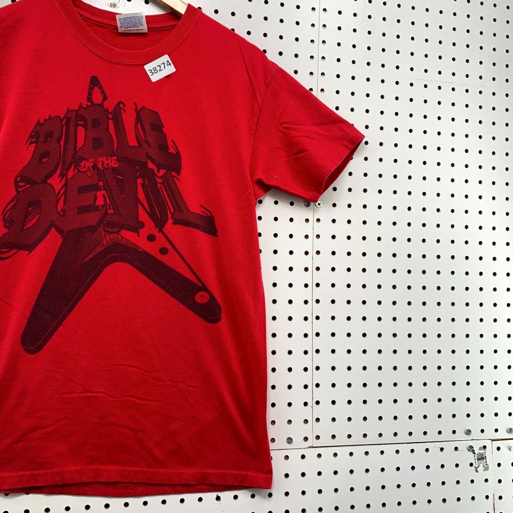 Hanes Bible Devil Beyond Bomb Tour Shirt Men Small Red 2008 Music Band Concert Size US S / EU 44-46 / 1 - 5 Thumbnail