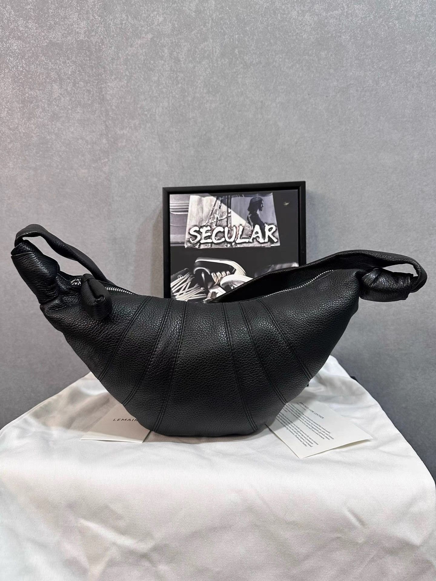 Lemaire Lemaire 24FW Black Grained Calfskin Small Croissant Bag K34 Size ONE SIZE - 3 Thumbnail