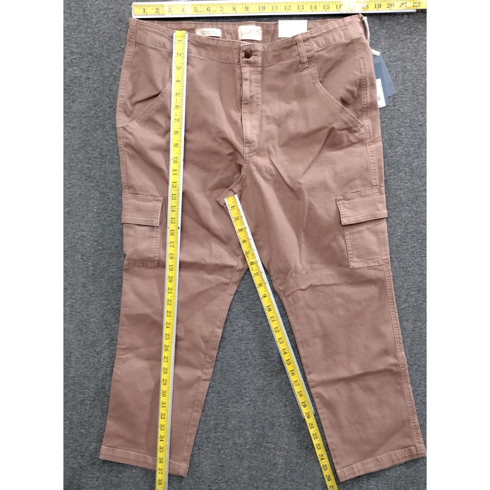 Vintage Universal Thread Cargo Pants Shaped High-Rise Slim Straight Brown Women 18/24R Plus XS? Size 40" / US 18 - 4 Thumbnail
