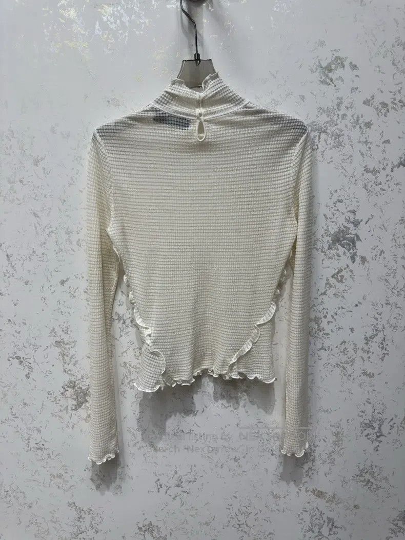 Fendi Fendi Beige Flower Edge Long Sleeve Size S / US 4 / IT 40 - 2 Thumbnail