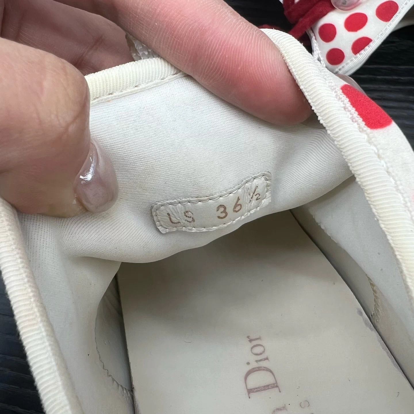 Dior DIOR D-Connect white and red spotted 36.5 Size US 6 / IT 36 - 7 Thumbnail
