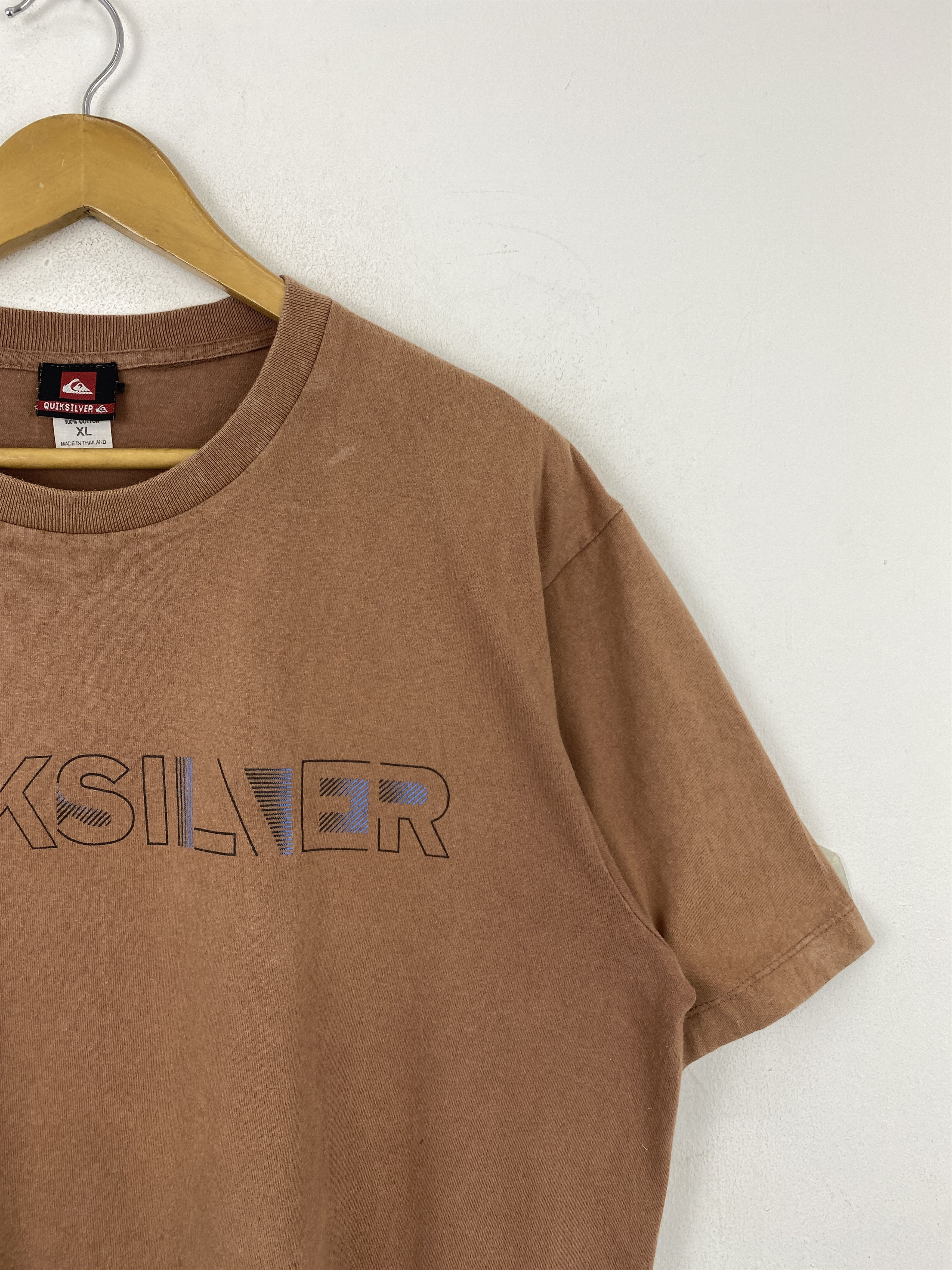 Quiksilver × Vintage 90s Vintage Sun Faded Quiksilver Surfing Spellout Tee TA0660 Size US XL / EU 56 / 4 - 9 Thumbnail