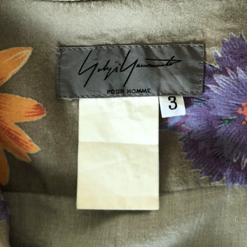Yohji Yamamoto Floral Silk Shirt by Yohji Yamamoto-2505 Size US L / EU 52-54 / 3 - 5 Thumbnail