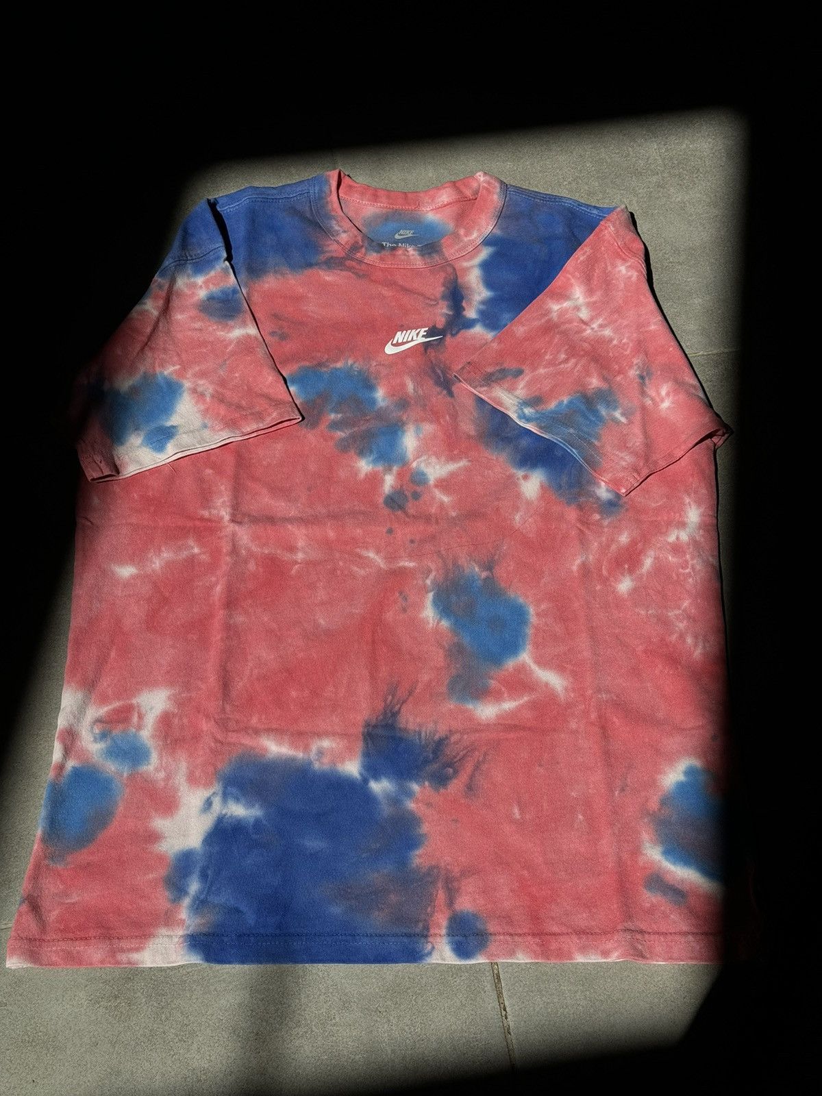 Designer × Nike Nike Tie Dye center logo premium t-shirt loose tee Size US S / EU 44-46 / 1 - 2 Thumbnail