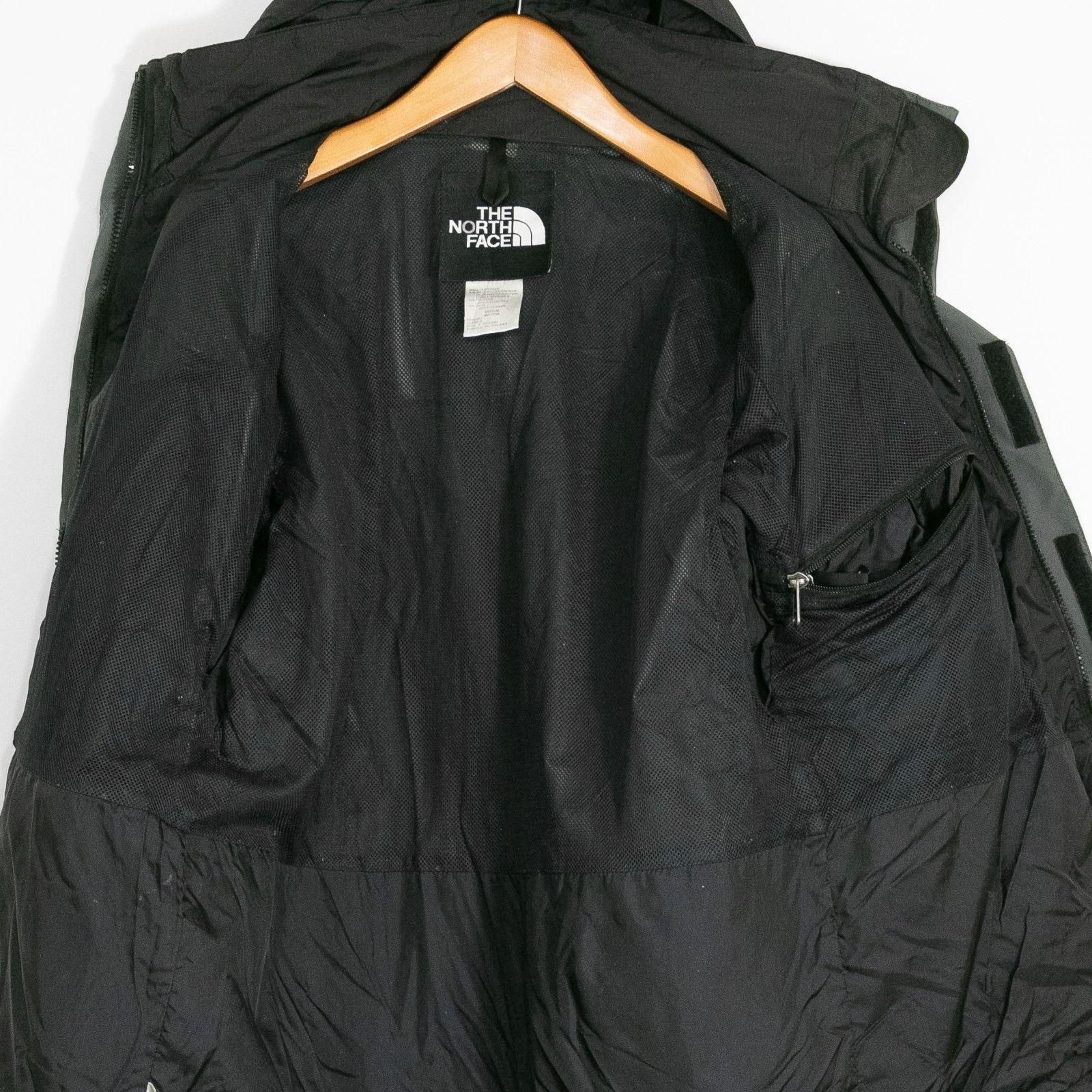 The North Face Vintage 90s The North Face Shell Jacket Mens Medium - Green Size US M / EU 48-50 / 2 - 7 Thumbnail