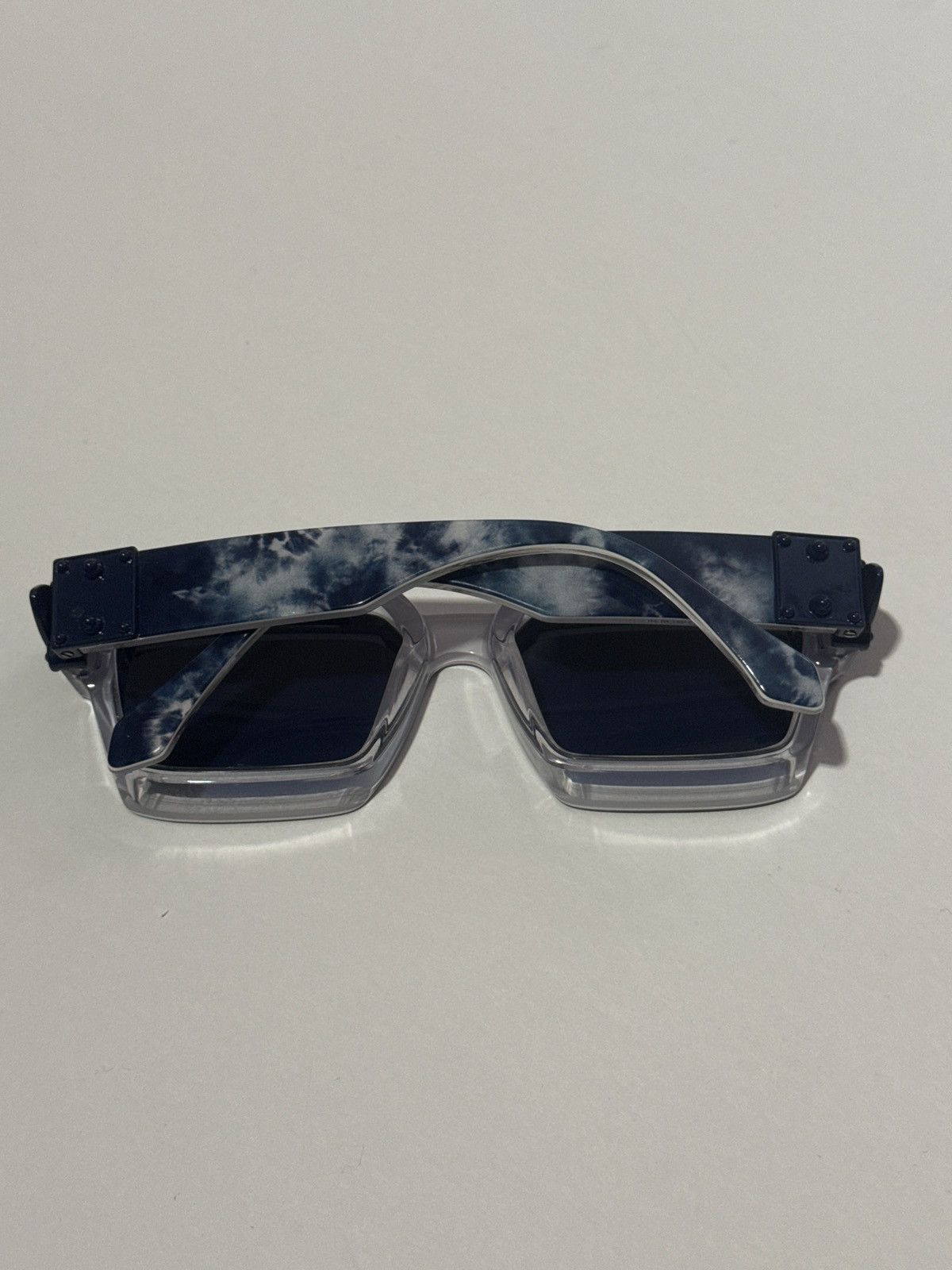 Louis Vuitton Louis Vuitton Millionaires Blue Marble Size ONE SIZE - 6 Thumbnail