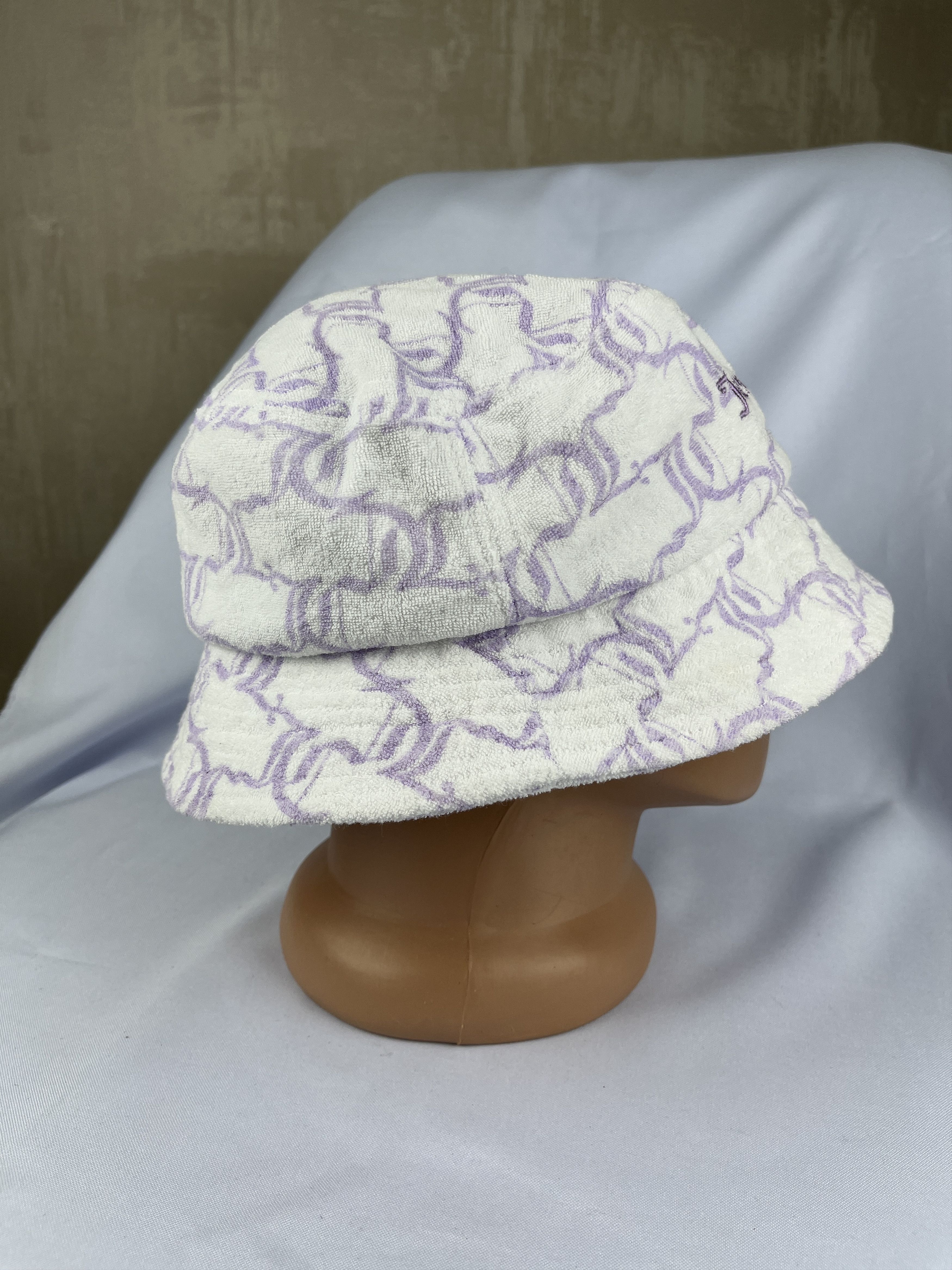 Juicy Couture Jeans Juicy Couture Towel Terry Bucket Hat Cap White Purple Adult Size ONE SIZE - 6 Thumbnail