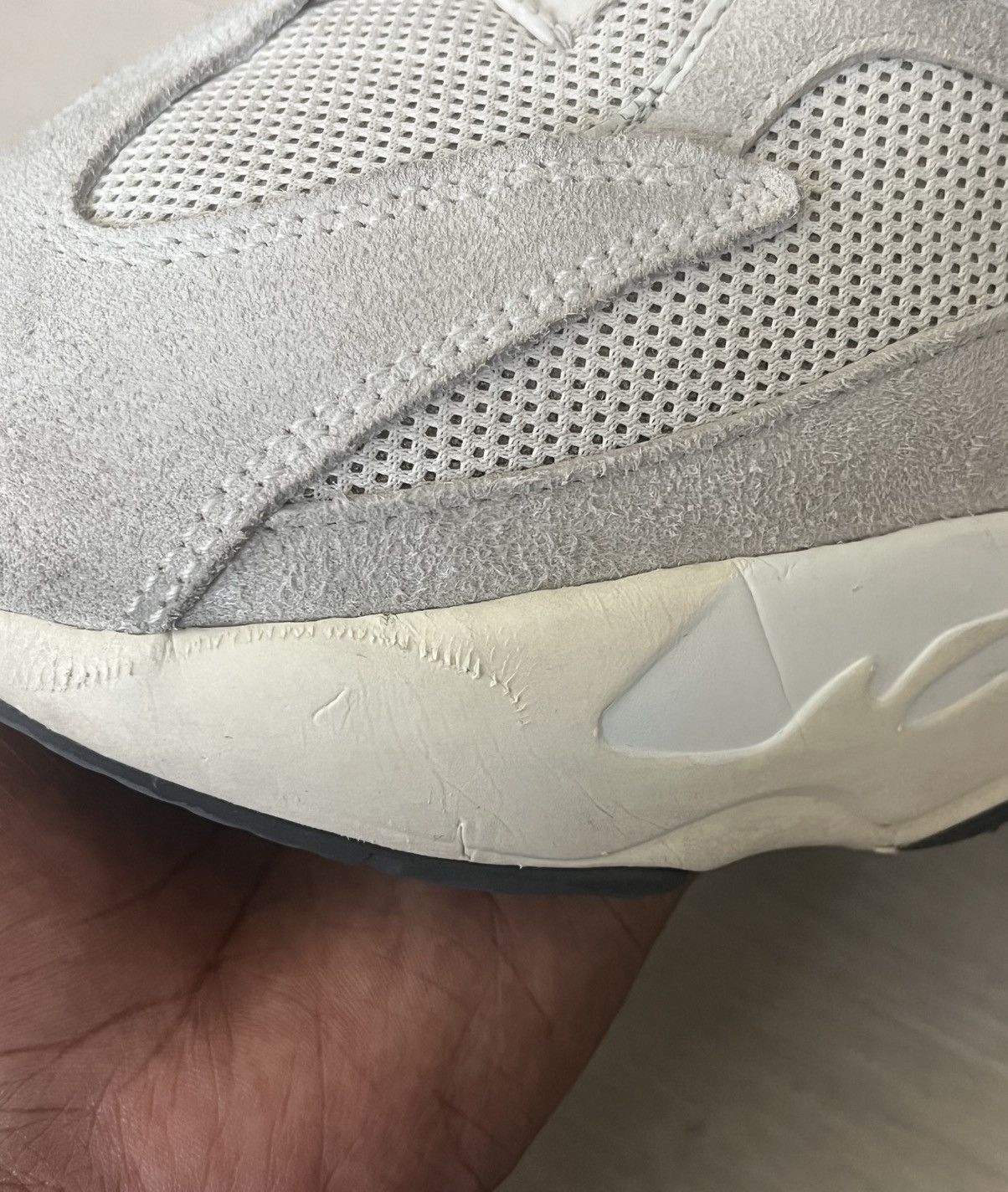 Adidas × Yeezy Yeezy Boost 700 ‘Analog’ Size US 13 / EU 46 - 8 Thumbnail