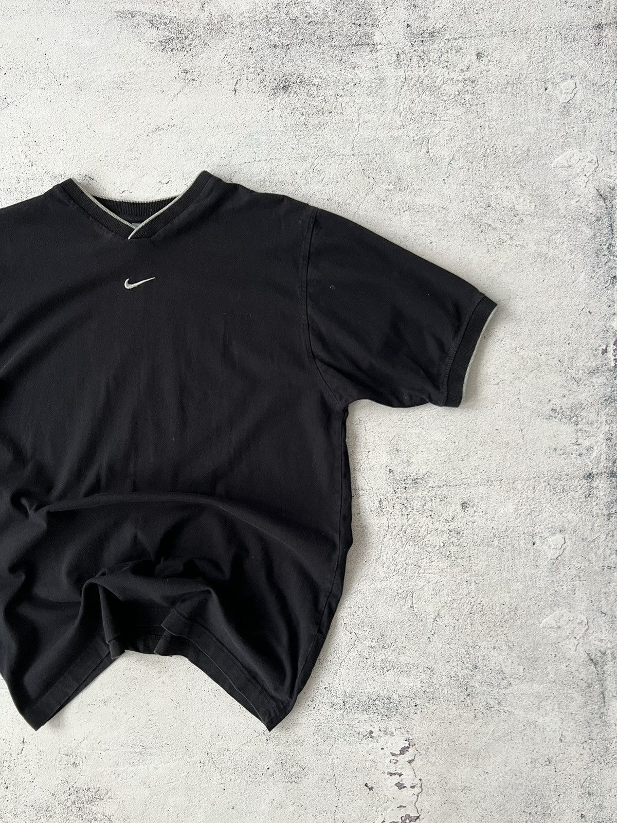 Nike × Vintage 🩸RARE🩸Nike Vintage y2k Center Logo T Shirt Size US M / EU 48-50 / 2 - 3 Thumbnail
