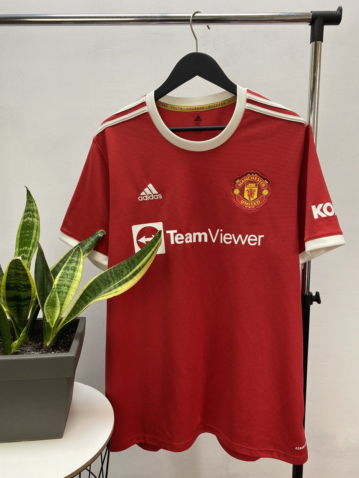 Adidas Manchester United 2021 2022 Soccer Jersey Football Shirt Size US XL / EU 56 / 4 - 1 Thumbnail