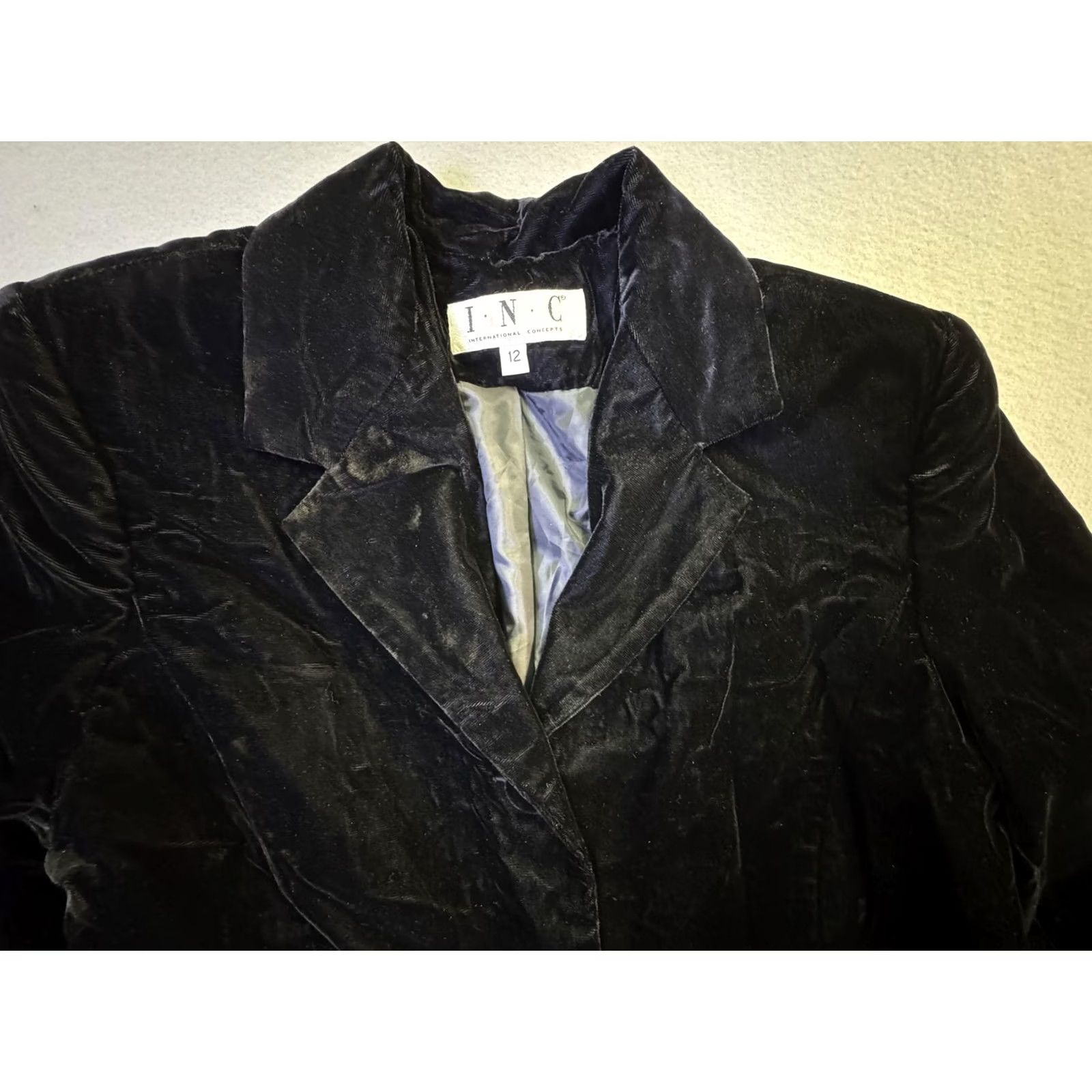 Vintage INC International Concepts Coat Womens 12 Black Velvet Button Front Lined Size XL / US 12-14 / IT 48-50 - 4 Thumbnail