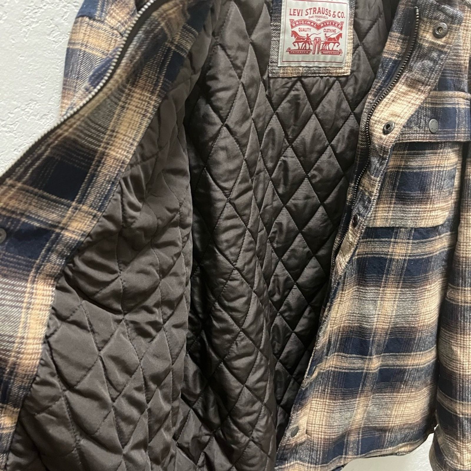 Levi's Levi's Men's Classic Driftwood Plaid Shirt Jacket M Brown Size US M / EU 48-50 / 2 - 8 Thumbnail