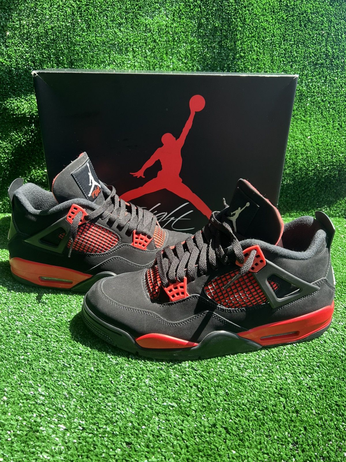 Jordan 4 Red Thunder