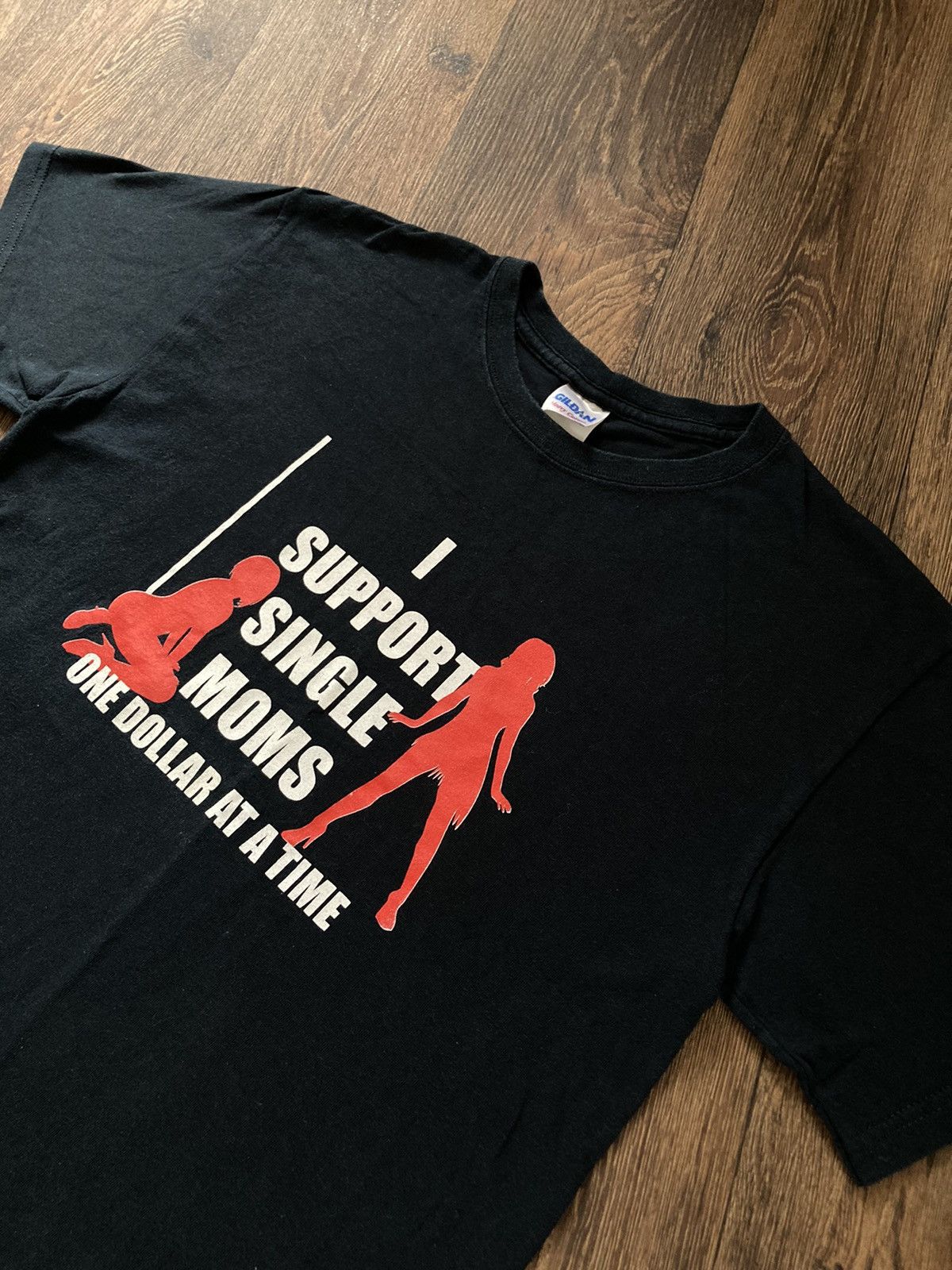 Vintage “I Support Single Moms” Stripper Promo Tee Size US M / EU 48-50 / 2 - 2 Thumbnail