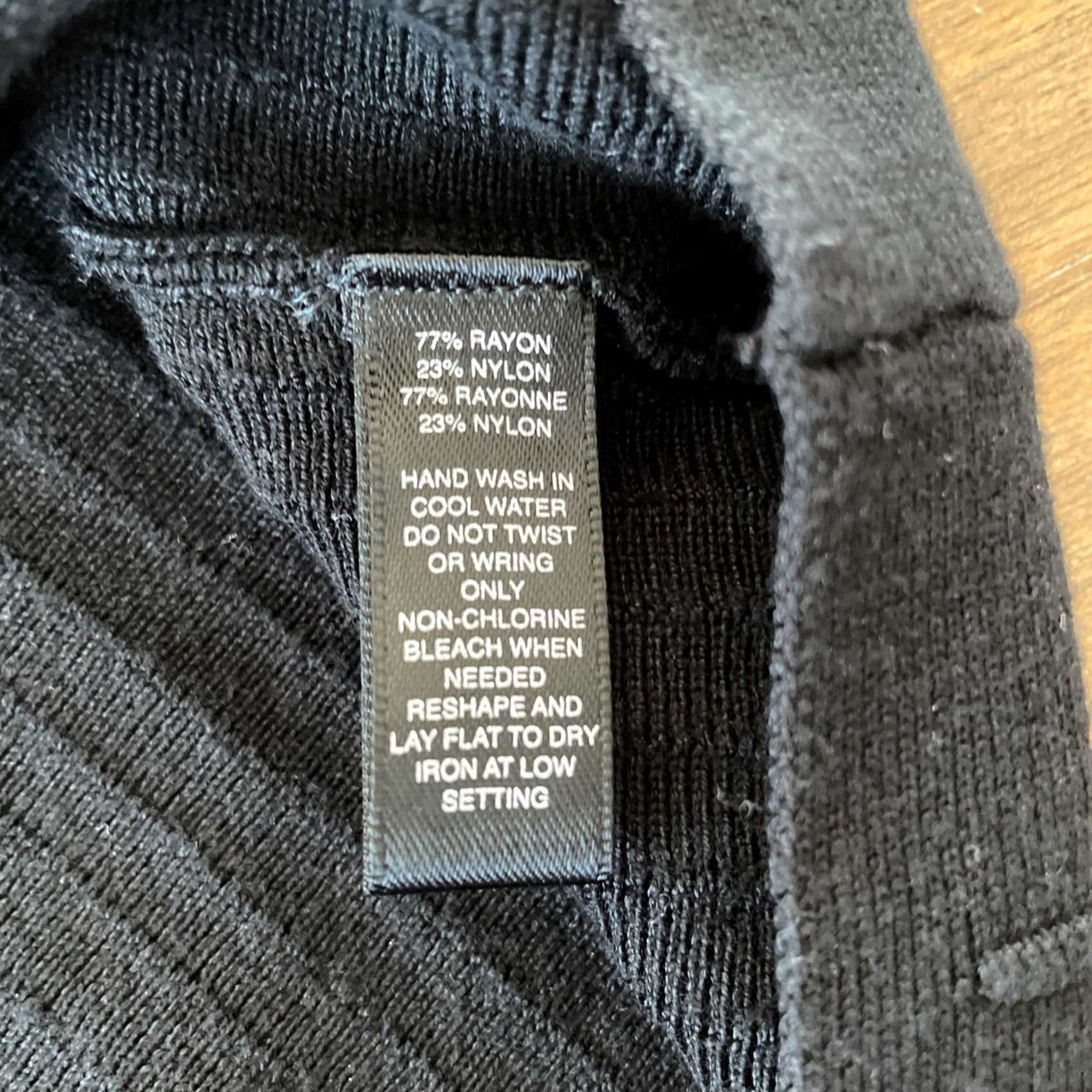 Saks Fifth Avenue Saks Fifth Avenue Black A Line Skirt Womens M Stretch Embroidered Knitted Nylon Rayon Knee Length Modern Bohemian Retro 80s Womens Size 32" / US 10 / IT 46 - 7 Thumbnail