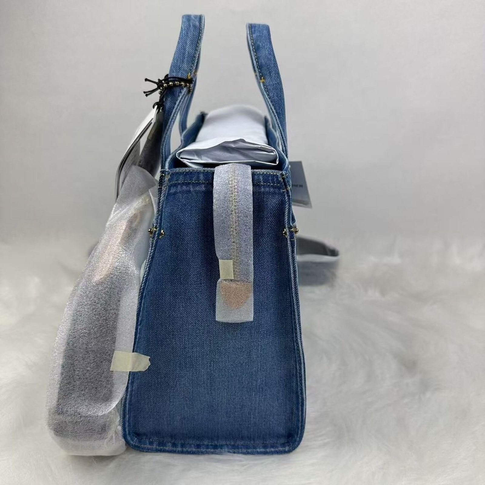 Coach Coach Cargo Tote Crossbody Bag In Denim/Indigo CR657 NWT Size ONE SIZE - 3 Thumbnail