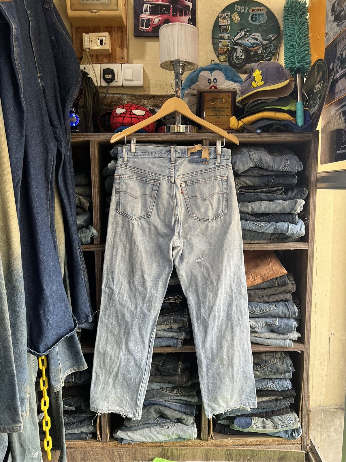 Levi's Vintage Clothing 🔥Vintage Levis 501 Button 532 Distressed Denim Size US 31 - 2 Thumbnail