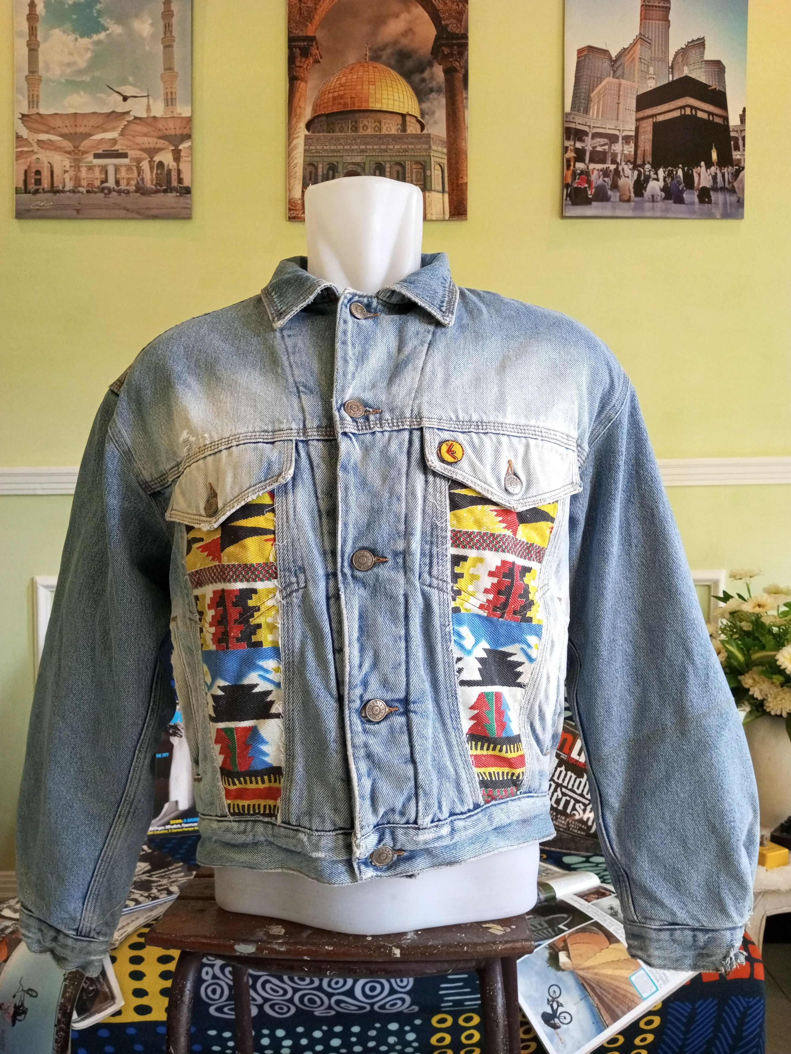 Energie Vintage Energie denim jacket patchwork Aztec Patern Size US M / EU 48-50 / 2 - 1 Thumbnail