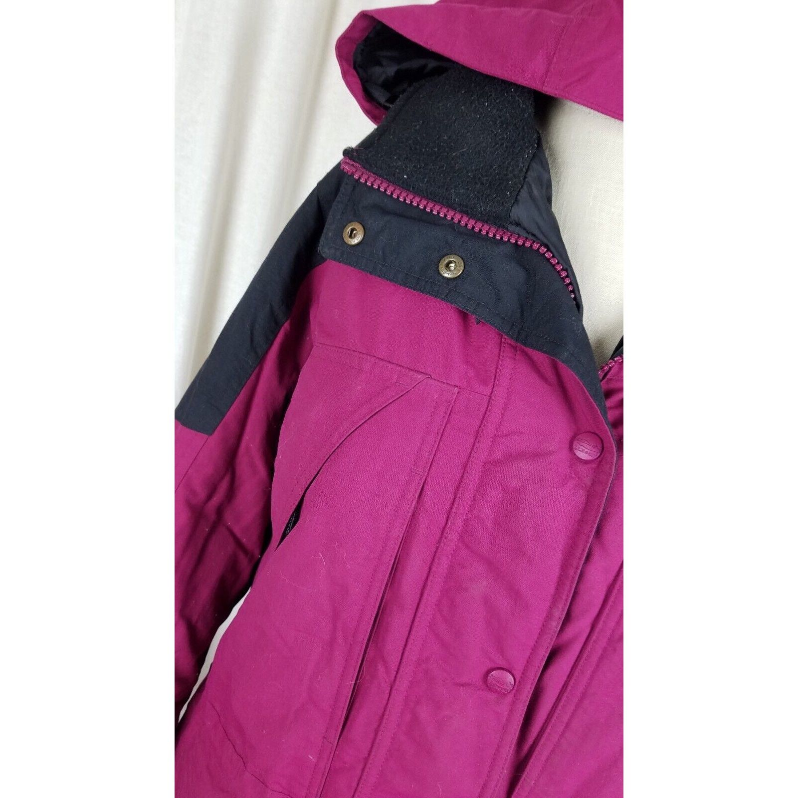 L.L. Bean Vtg LL Bean Hooded Winter Parka Jacket Womens S Raspberry Size S / US 4 / IT 40 - 12 Thumbnail