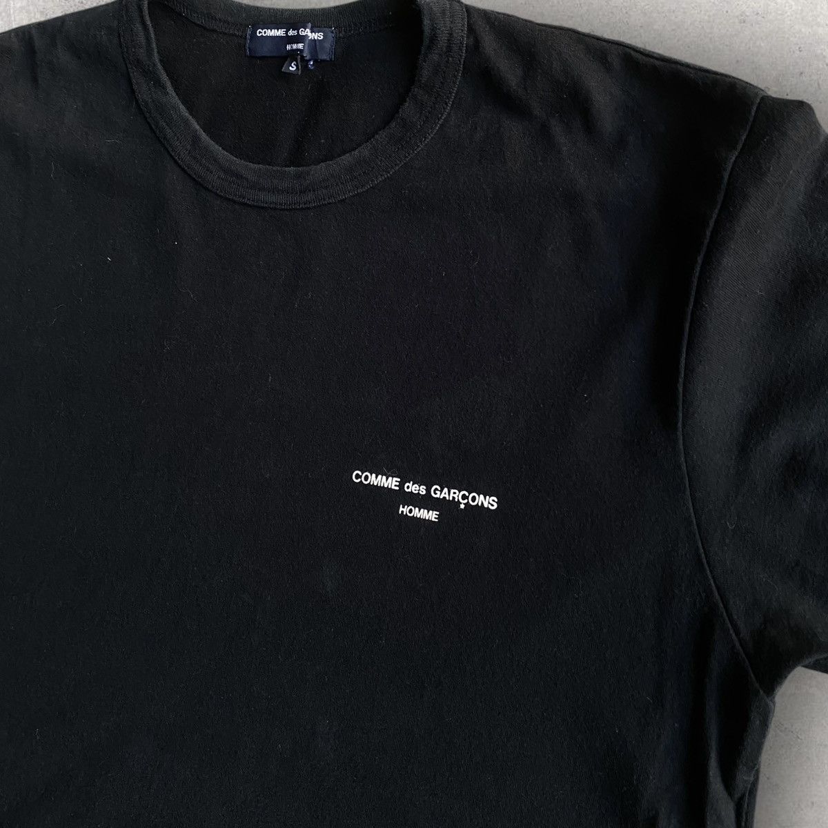 Comme des Garcons Logo T Shirt Size US S / EU 44-46 / 1 - 1 Thumbnail