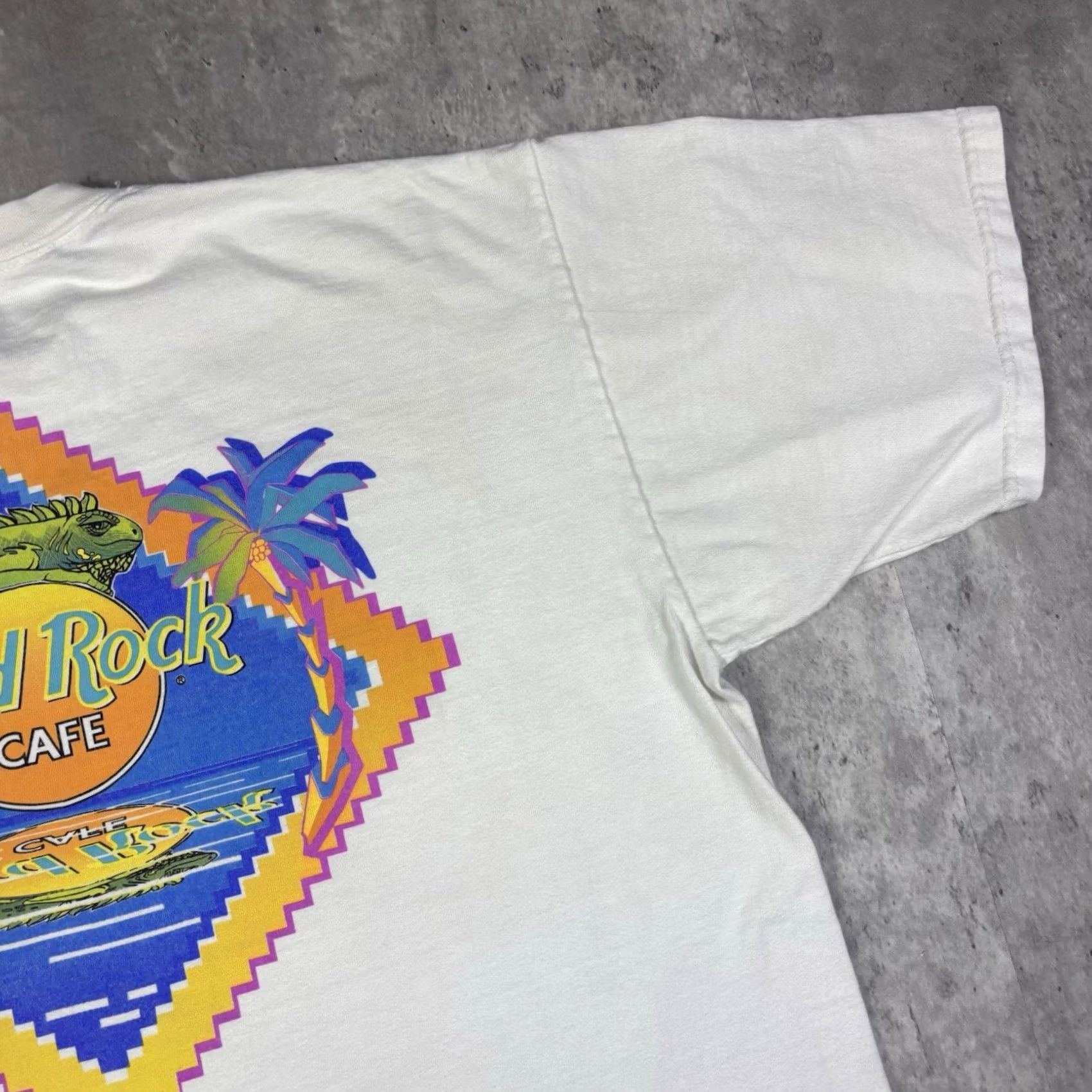 Hard Rock Cafe VINTAGE Hard Rock Cafe T Shirt XL White 90s Beach Bar Promo Mens Size US XL / EU 56 / 4 - 5 Thumbnail