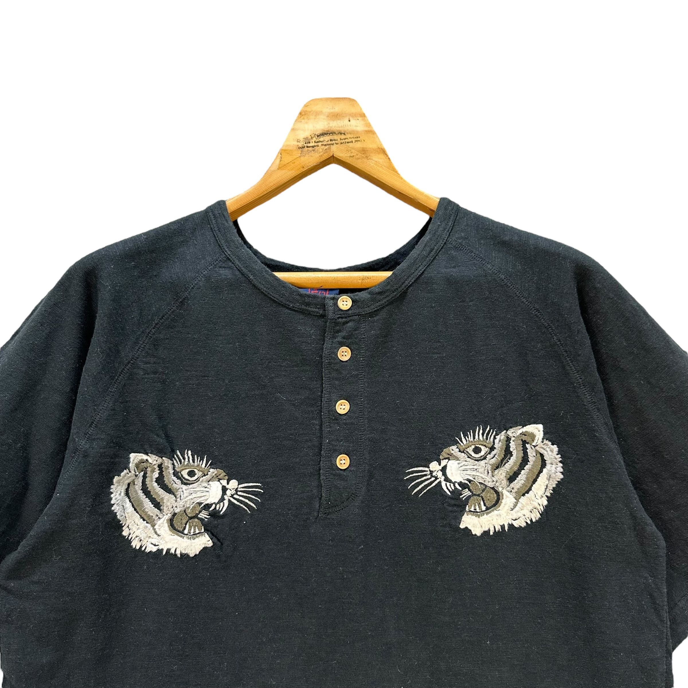 Japanese Brand Japan Tiger Embroidery Logo Half Button Tees #9154-63 Size US XL / EU 56 / 4 - 4 Thumbnail