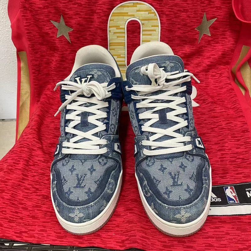 Louis Vuitton Louis Vuitton Blue Denim Low-Top Sneakers - Size US 10 / EU 43 - 2 Thumbnail