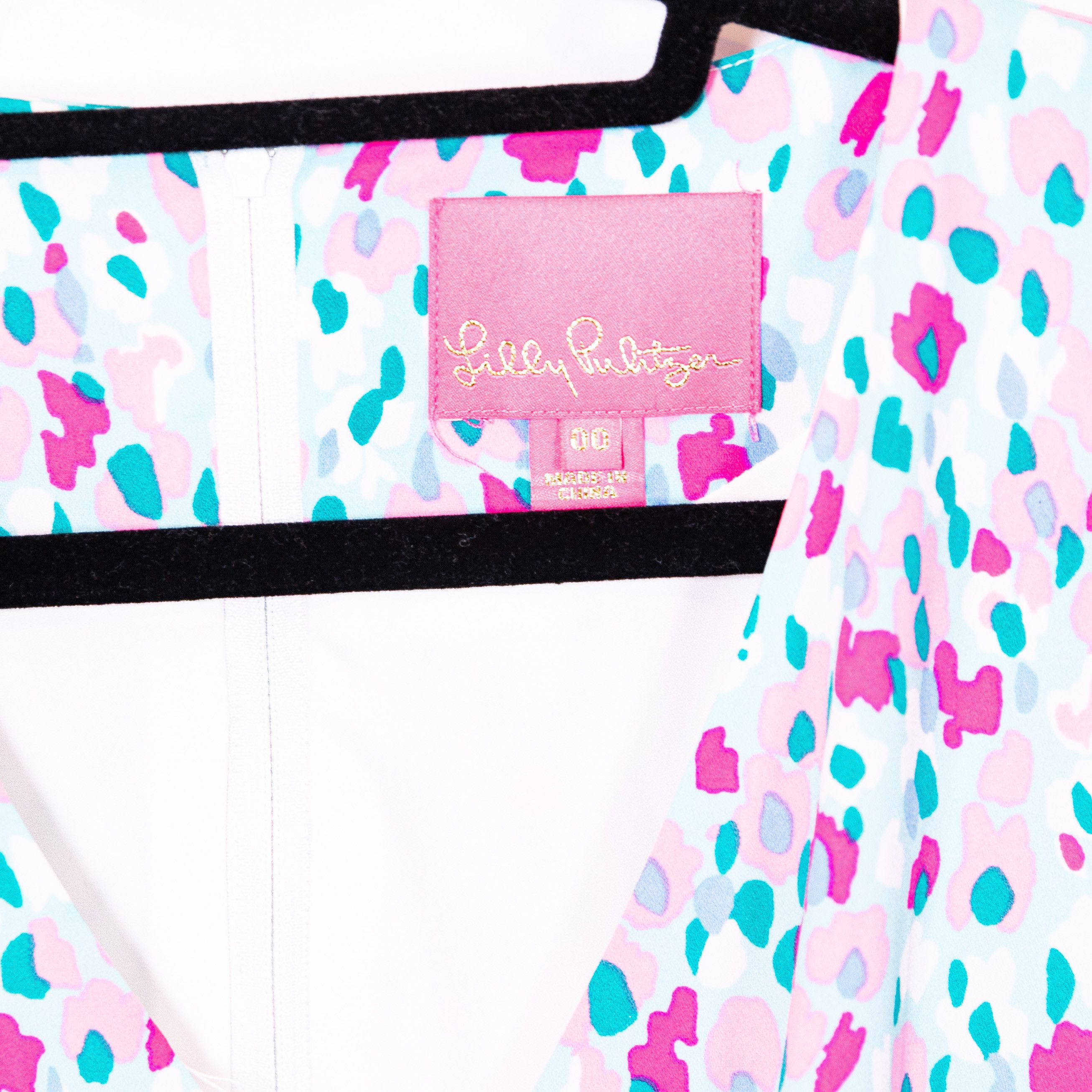 Lilly Pulitzer Lilly Pulitzer Blaire Stretch V Neck Ruffle Mini Size XXS / US 00 / IT 34 - 2 Thumbnail