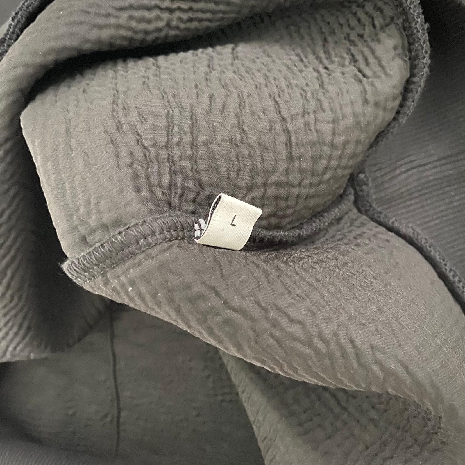 Givenchy Black Destroyed Logo Sweatshirt Size US L / EU 52-54 / 3 - 7 Thumbnail