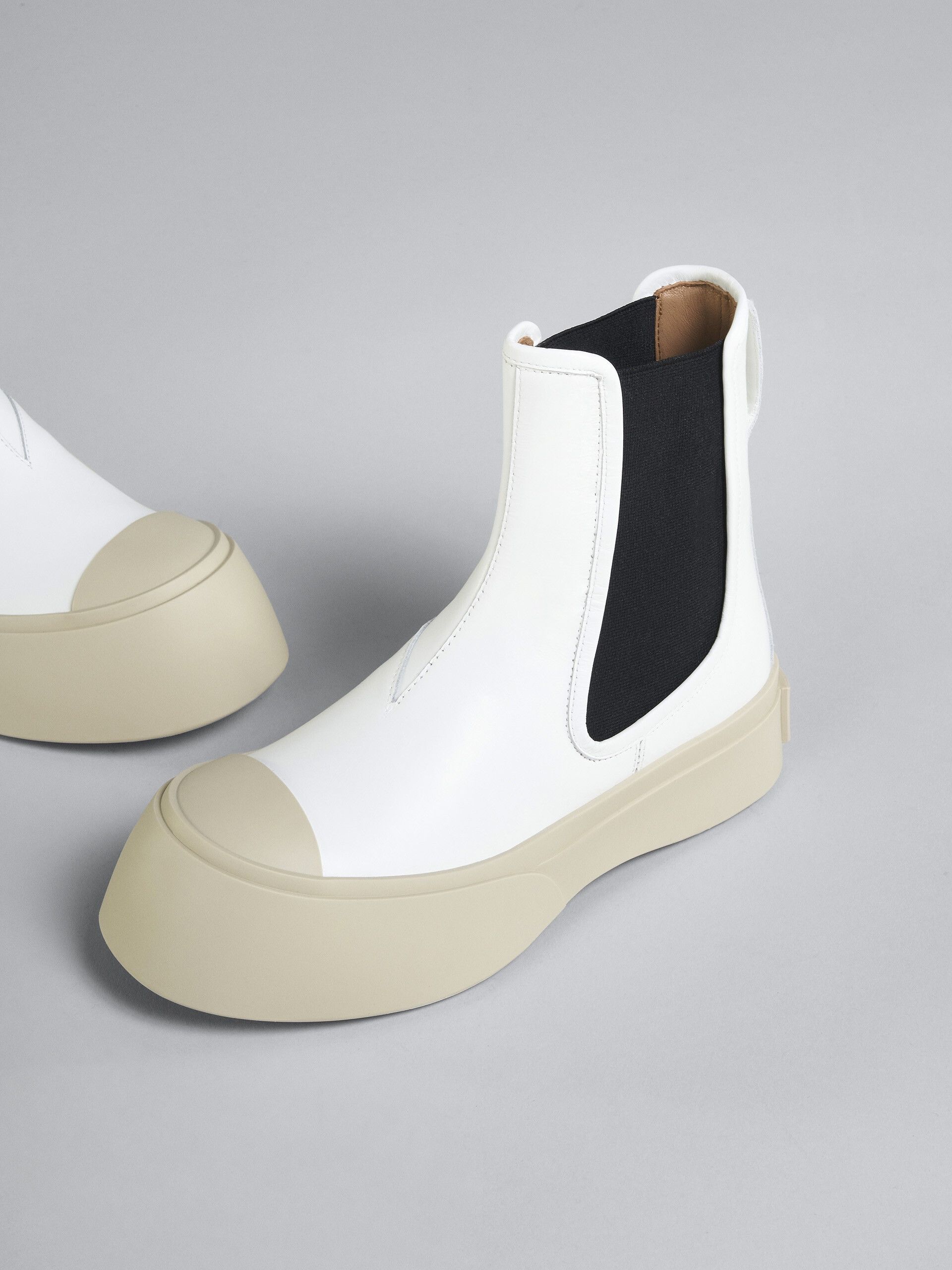 Marni o1f1d3z0326 Chelsea Pablo Boots in White/Ivory Size US 8 / IT 38 - 4 Thumbnail