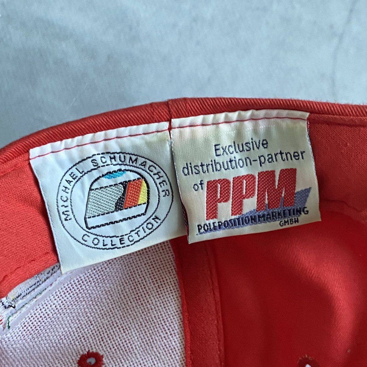 Vintage Rare Vintage DEKRA Michael Schumacher 1998 Ferrari F1 Cap Size ONE SIZE - 10 Thumbnail