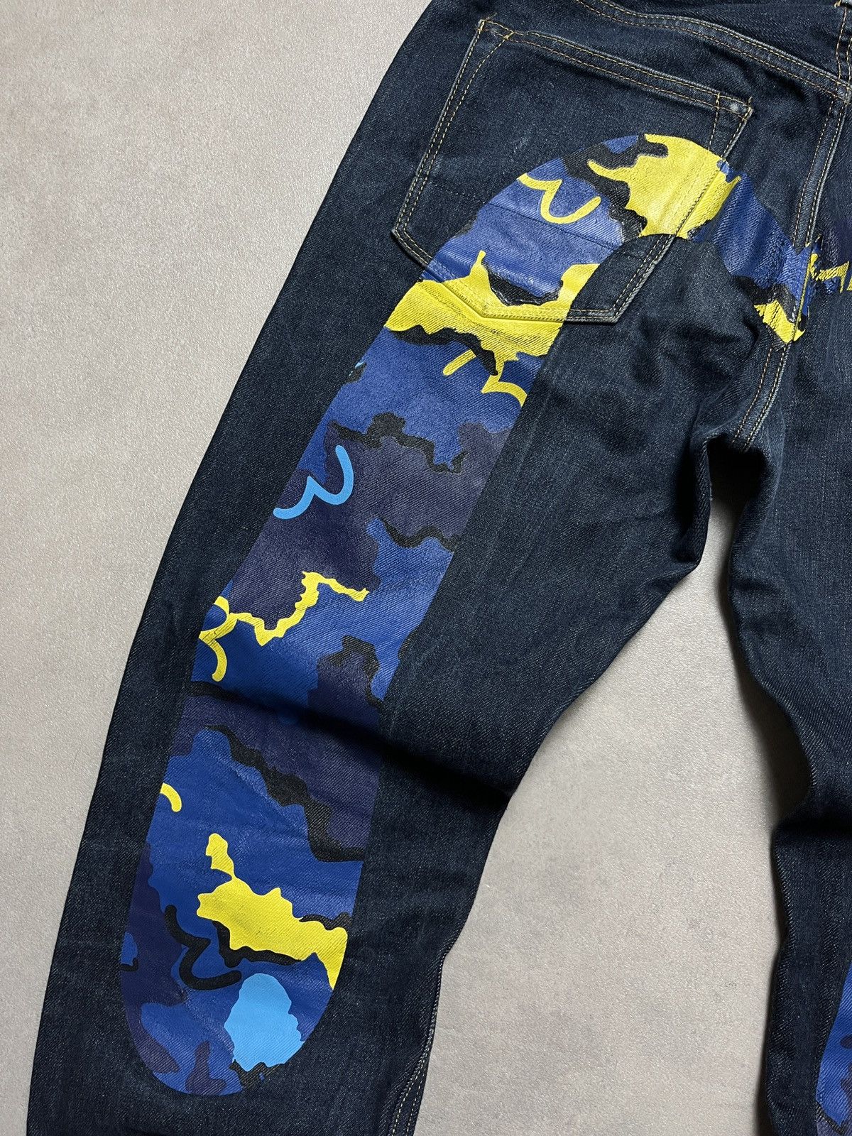 Evisu Evisu Camo Daicock Embroidered Logo Selvedge Denim Jeans Size US 30 / EU 46 - 3 Thumbnail